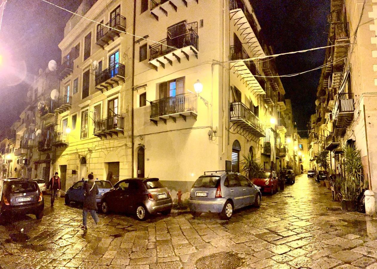 Loft Aragonese Apartment Palermo Bagian luar foto